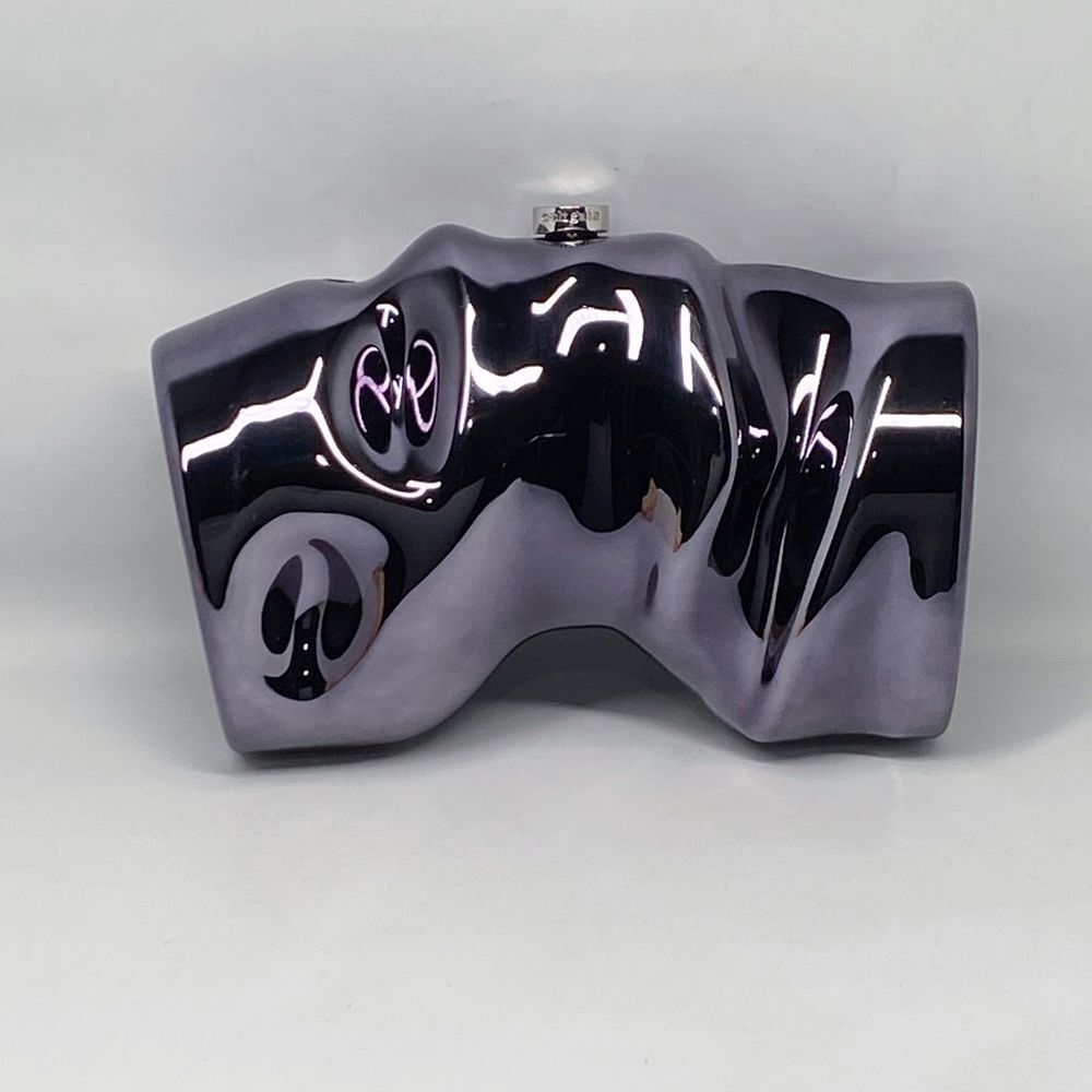 Cult Gaia Scrunch Clutch - Picture 4 of 16